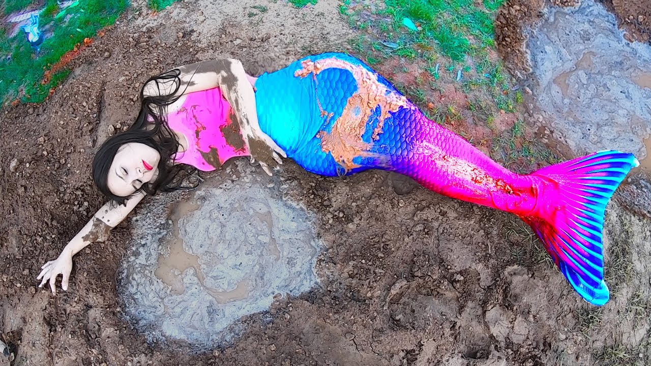 I found a Mermaid in my swimming pool