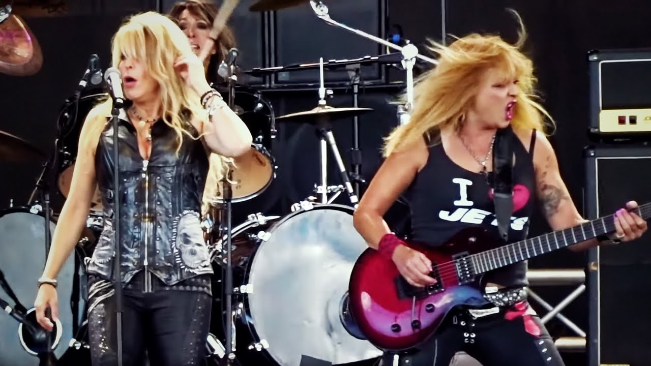 VIXEN - I Want You To Rock Me (Live) Rocktember Music Fest - Grand Casino - Hinckley, MN 10SEP2016
