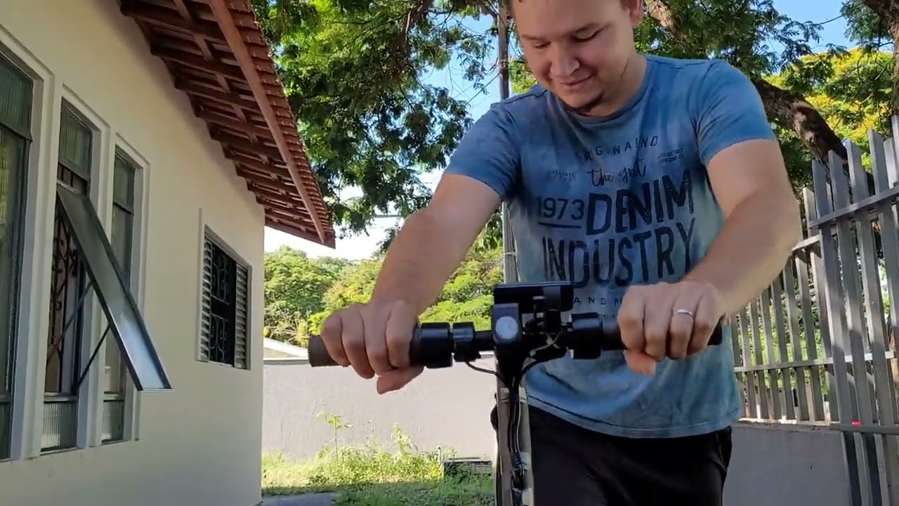 Patinete Elétrico com dois motores (E-scooter 2WD)