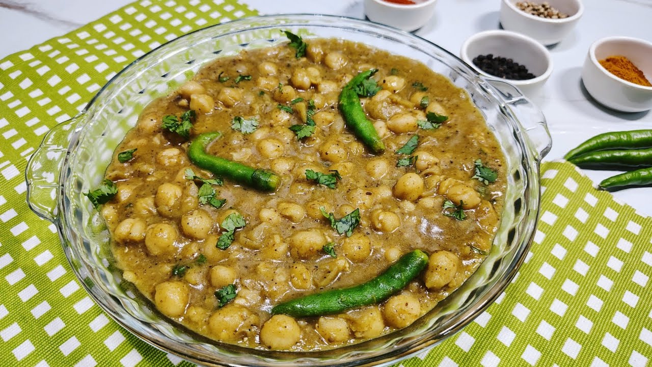 Lahori Chikar Cholay | White Chana Best & Easy | Hum Sub ke Pasand | M food's Recipe
