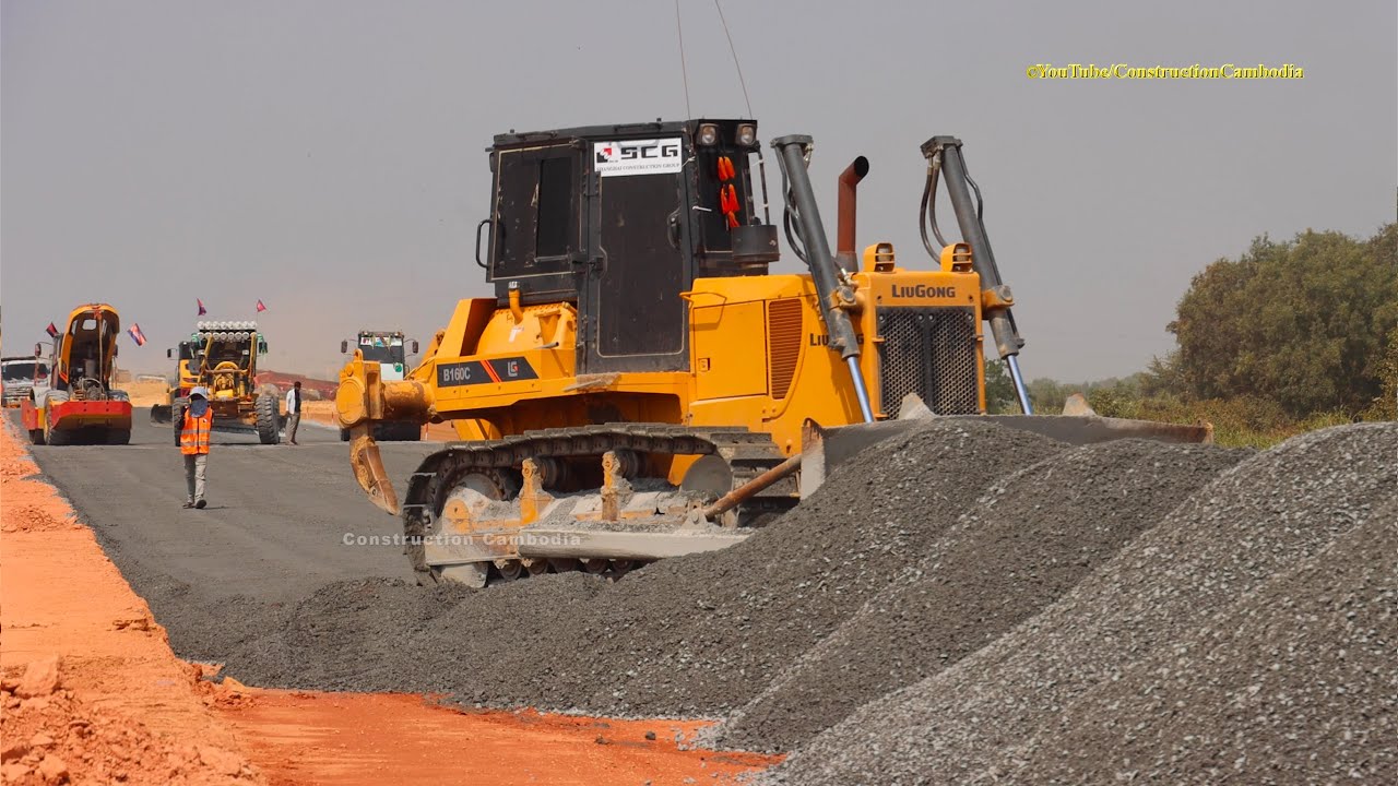 Road Construction Site Work| Dump Trucks Unloading Gravel Stone with Dozer & Motor Grader Grading