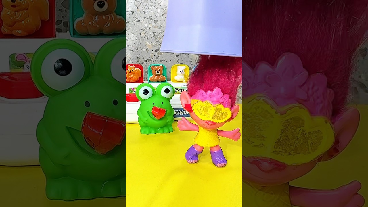 SATISFYING REVIEW ASMR FUNNY VIDEO TROLL TOY 🐸🦄#shorts #toys #trolls