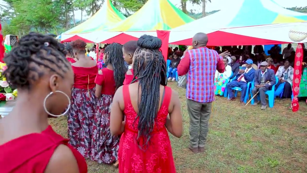 Machipe chii popat nepo chi live performance at Oloirien in Narok North