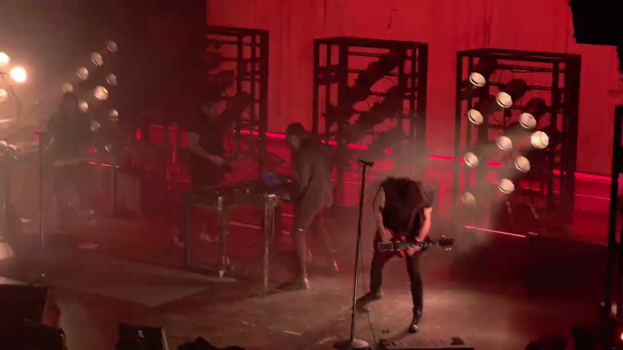 Nine Inch Nails — Burn (Live 2022 - O2 Apollo, Manchester, UK)