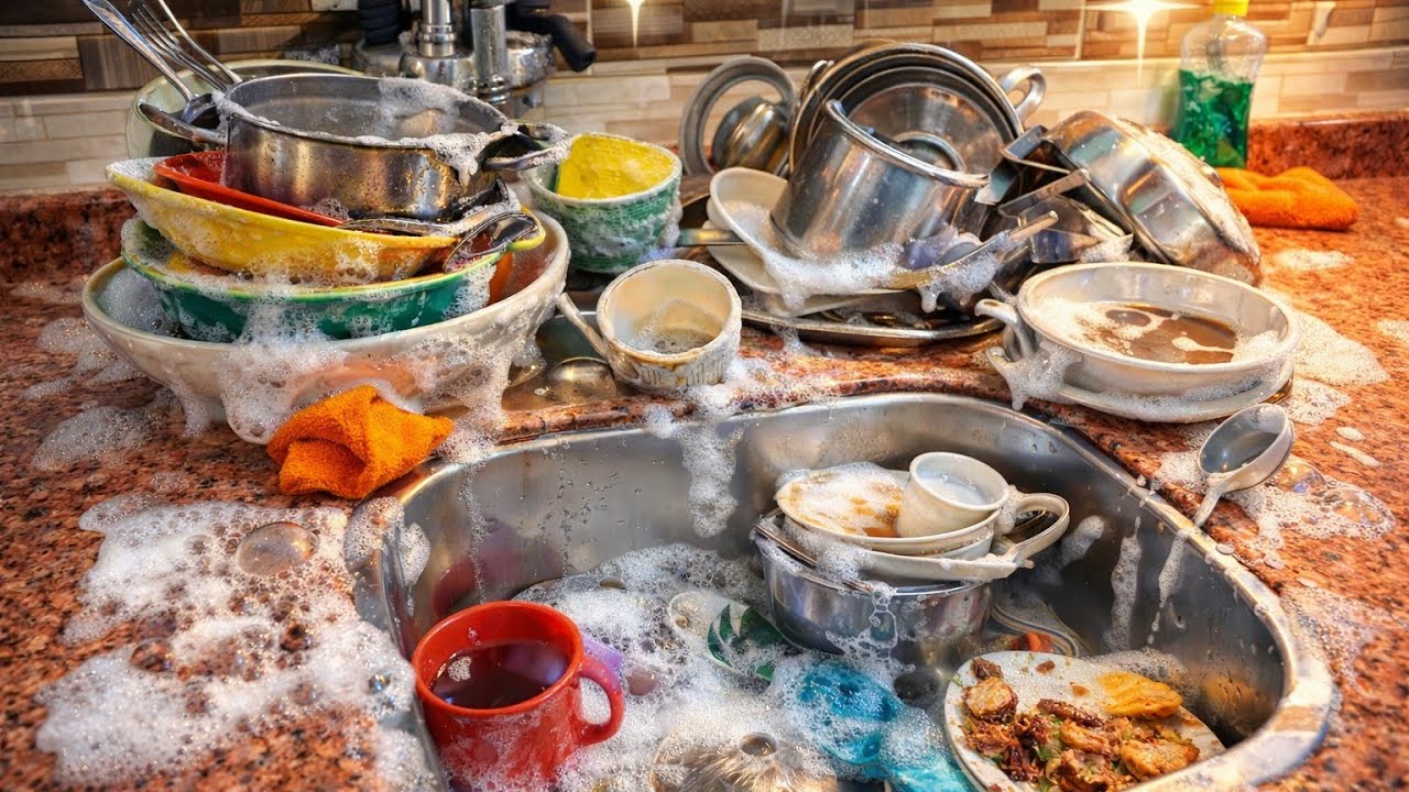Hand Dishwashing Routine 