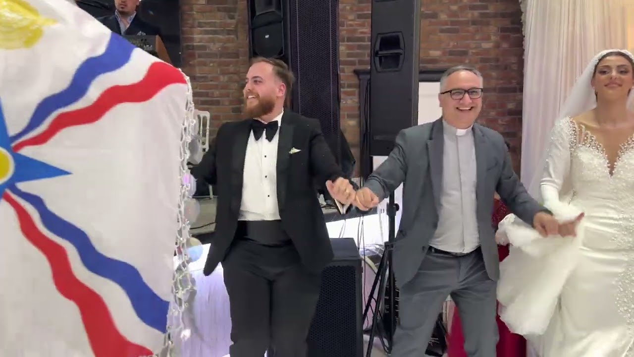 Wedding Yohan & Emma singer: Caner Yaramis Maurice Yaramis Levent Coban Salon De Schepper