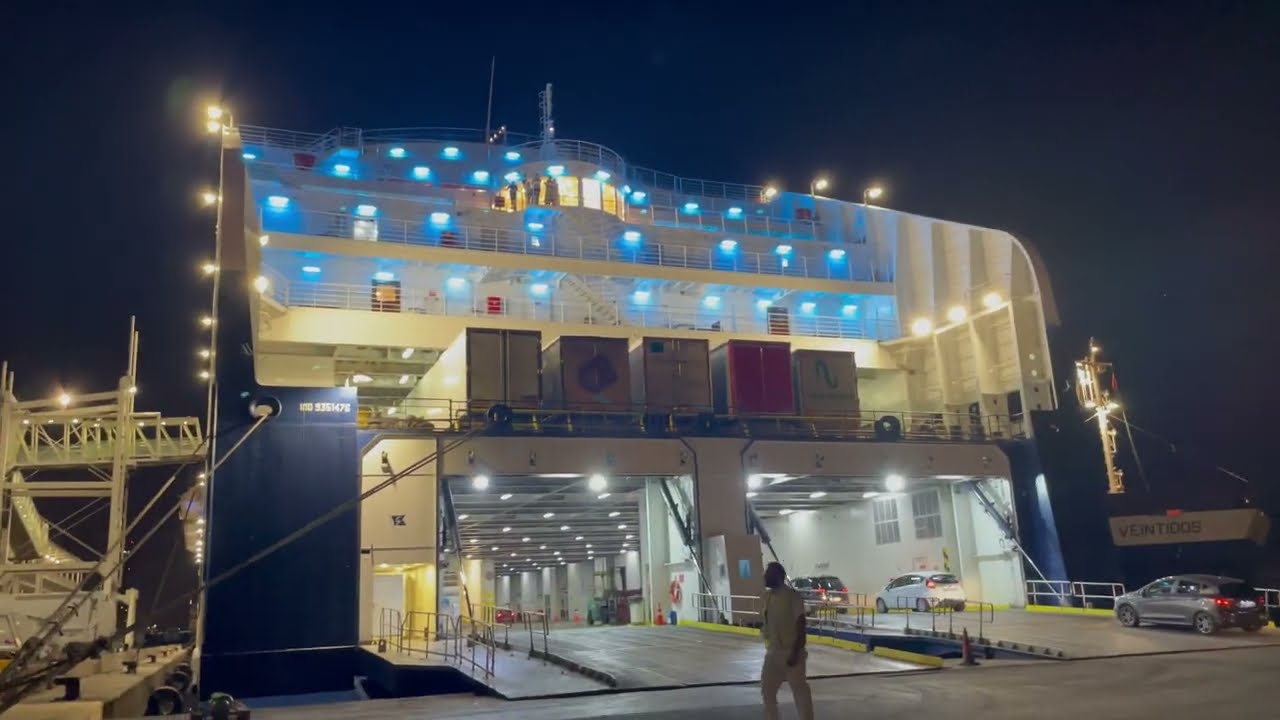 Boarding Grimaldi Lines Ferry from Barcelona to Porto Torres