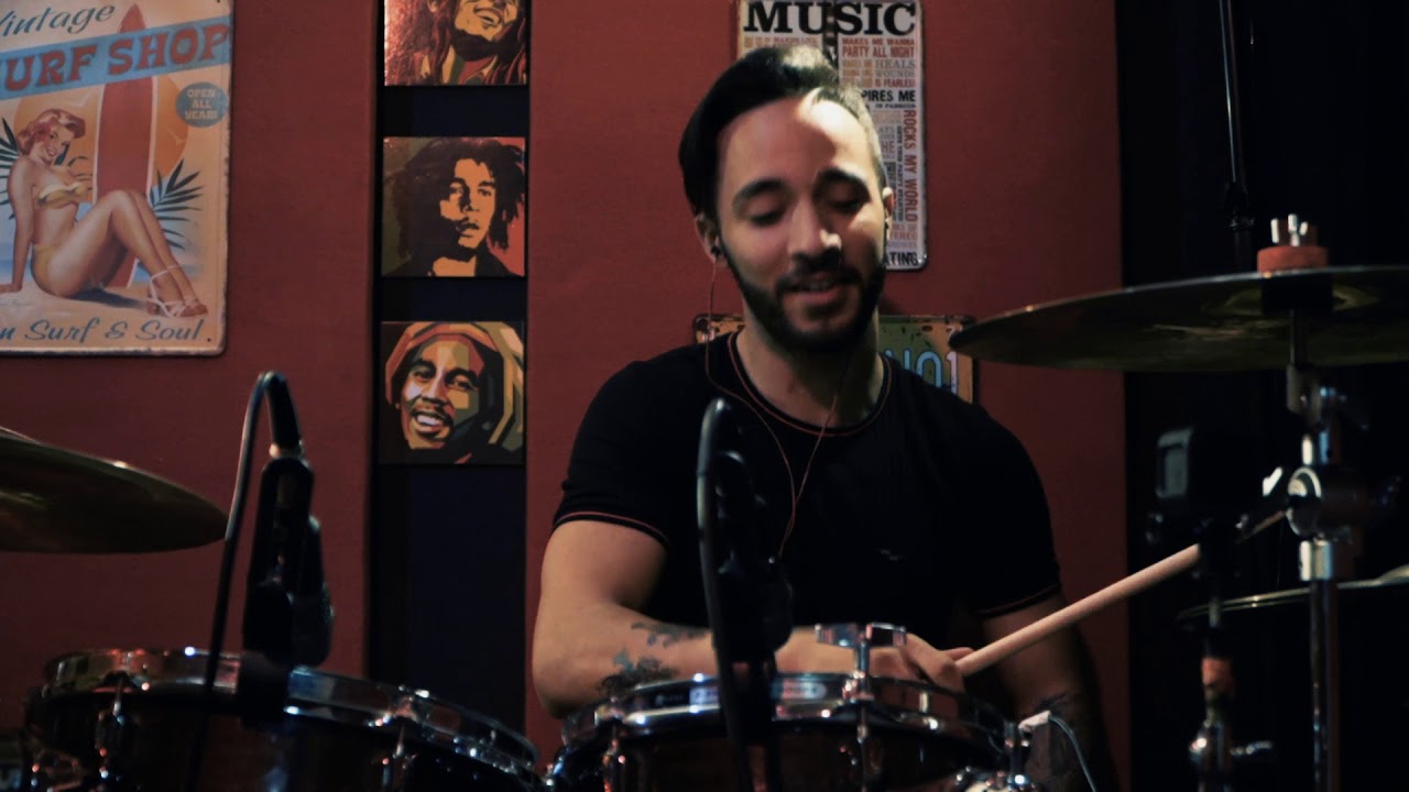 Manga - Üryan geldim - Drum cover - By Nihat özyürekliler ft.özgür can öney