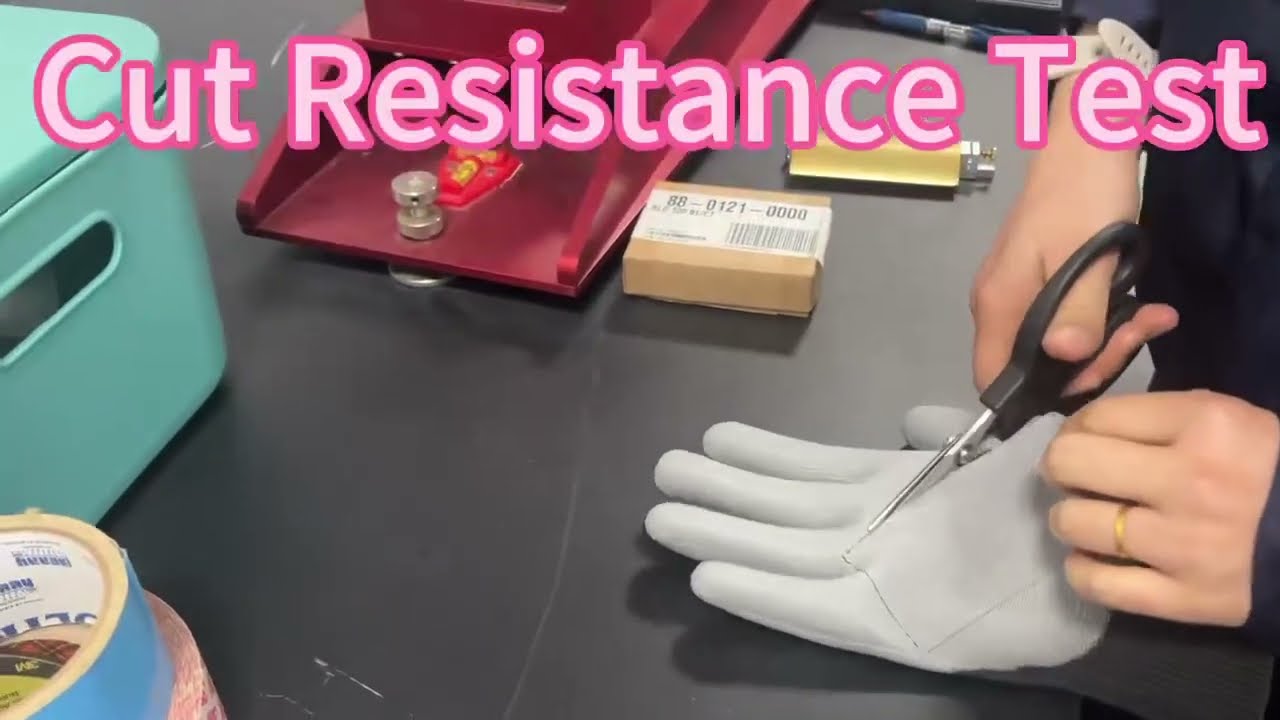 Anti-Cutting Gloves in Action: Cut-Resistance Testing Demonstration