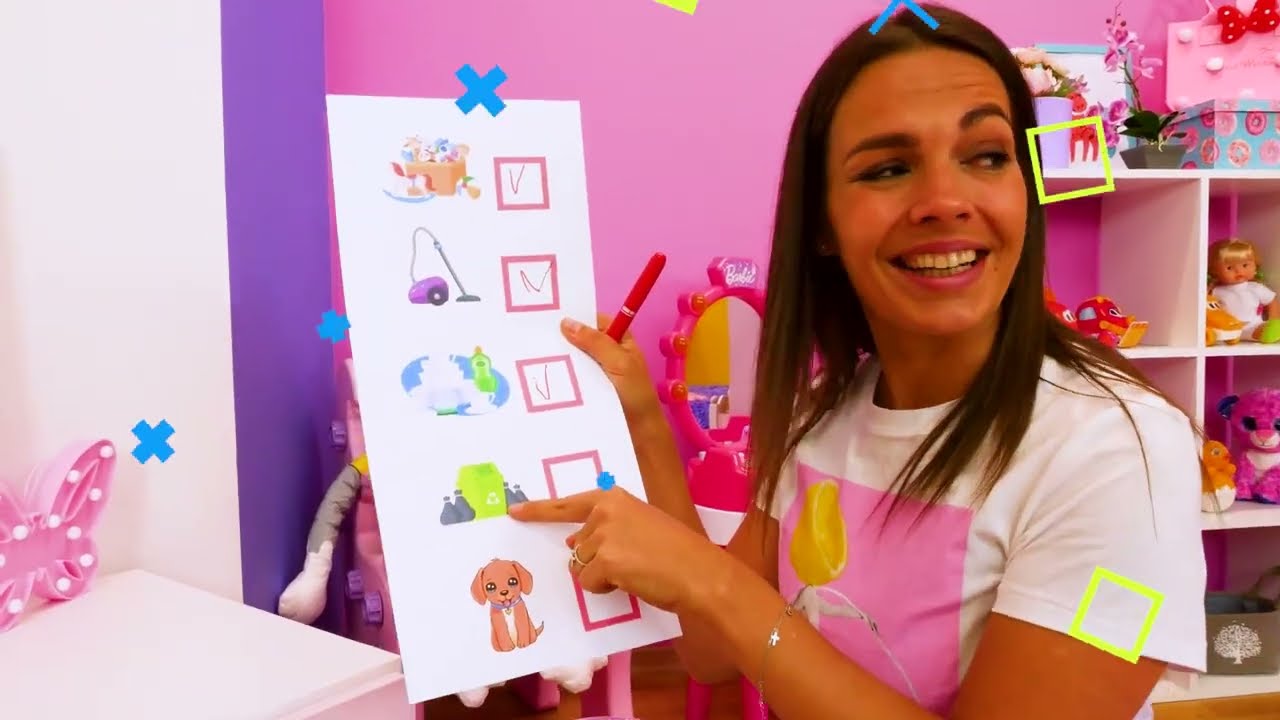 Un château pour les princesses Maya et Lina. Jeux pour enfants avec Bébé Born.