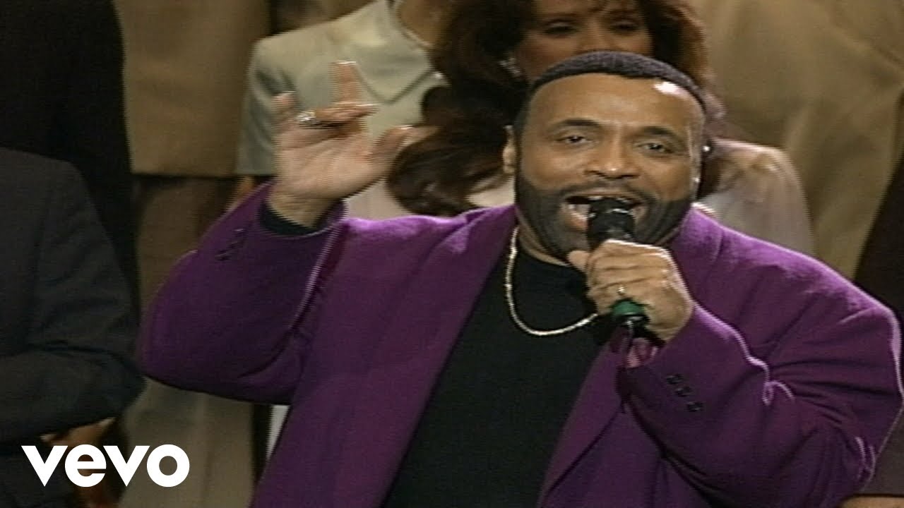 Bill & Gloria Gaither - Soon and Very Soon [Live] ft. Andrae Crouch, Jessy Dixon