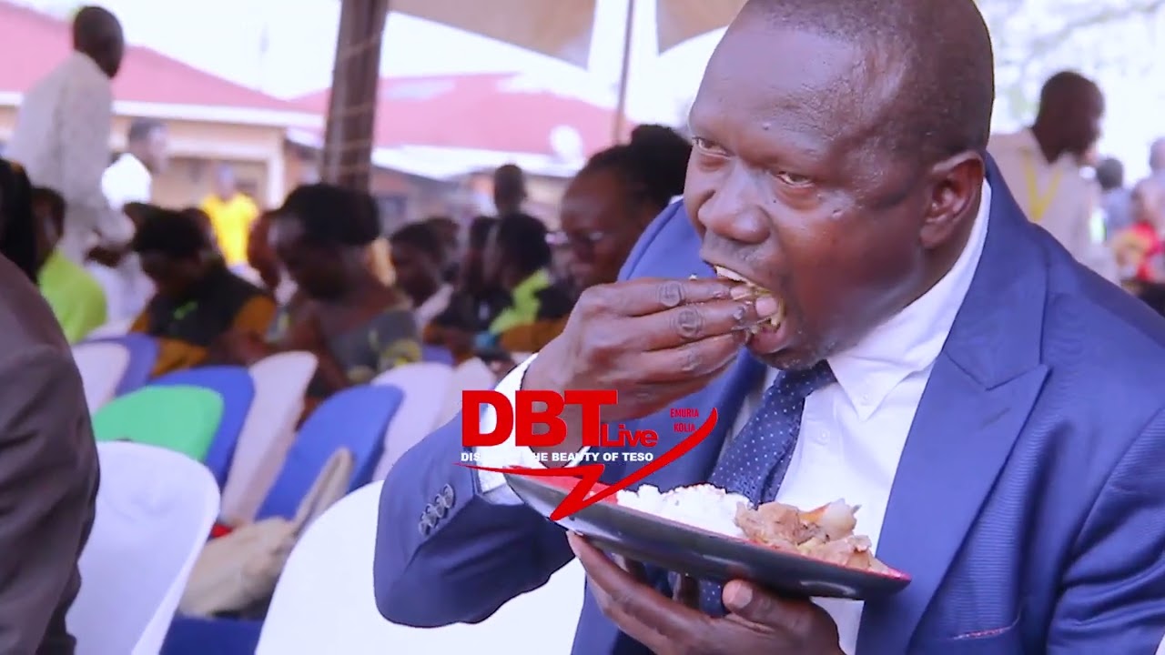 THE BEST MOMENT IN EVERY FUNCTION IS FOOD