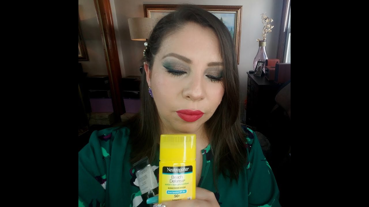 FACE PRIMER NEUTROGENA BEACH DEFENSE SUNSCREEN STICK ///VS SMASHBOX PHOTO FINISH PRIMER 🙏😘