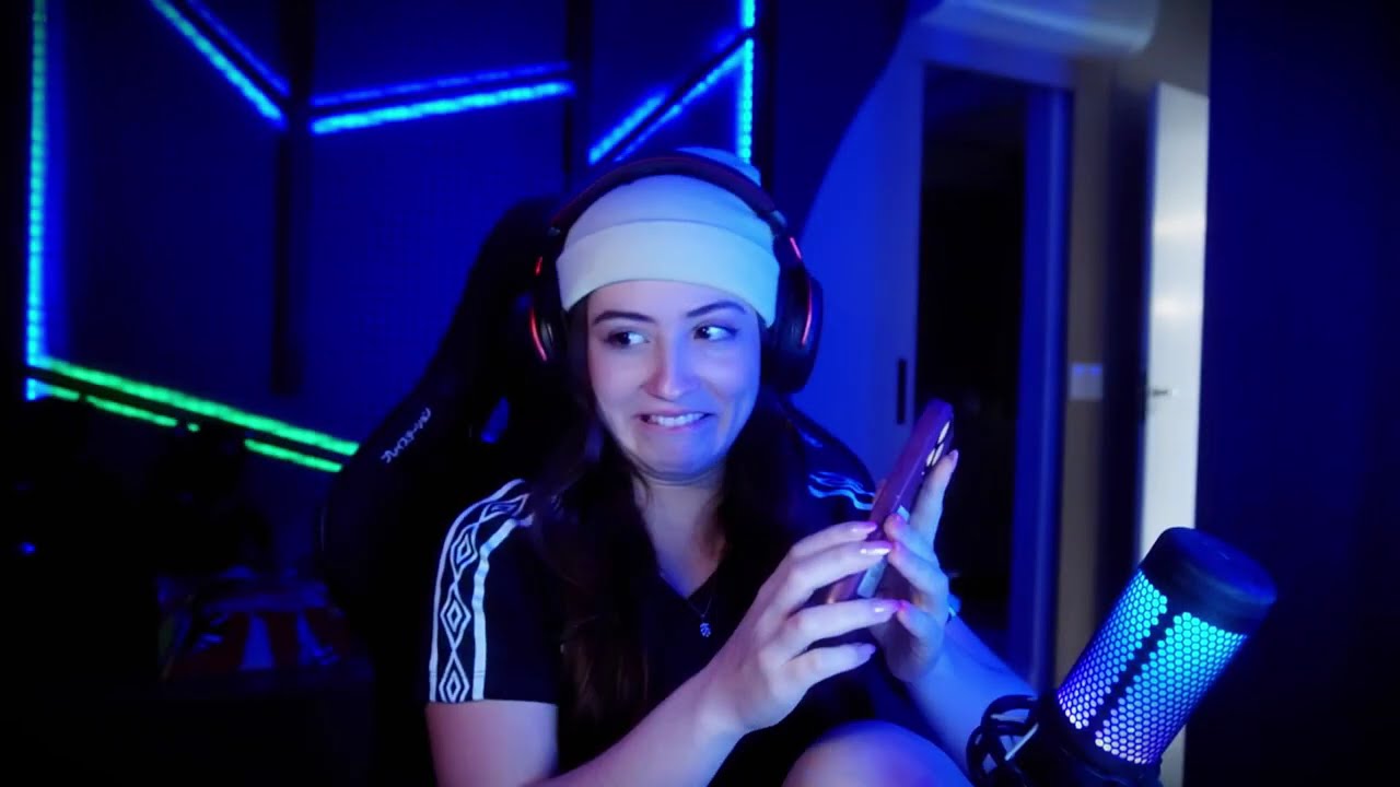 SOFIA ESPANHA react CLIPS do BDJ CHILE #jonvlogs #sofiaespanha #bdj #jhowrj #fontinnele