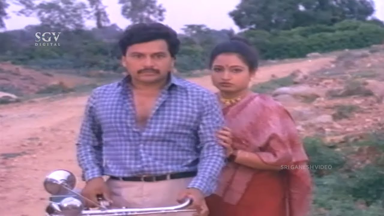 Tiger Prabhakar Caught Son Roaming With House Owner Daughter | Mutthinantha Manushya Kannada Movie