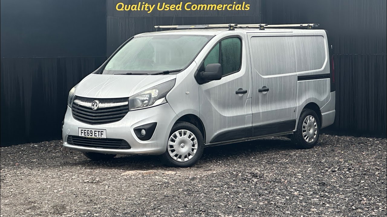 VAUXHALL VIVARO - FE69ETF
