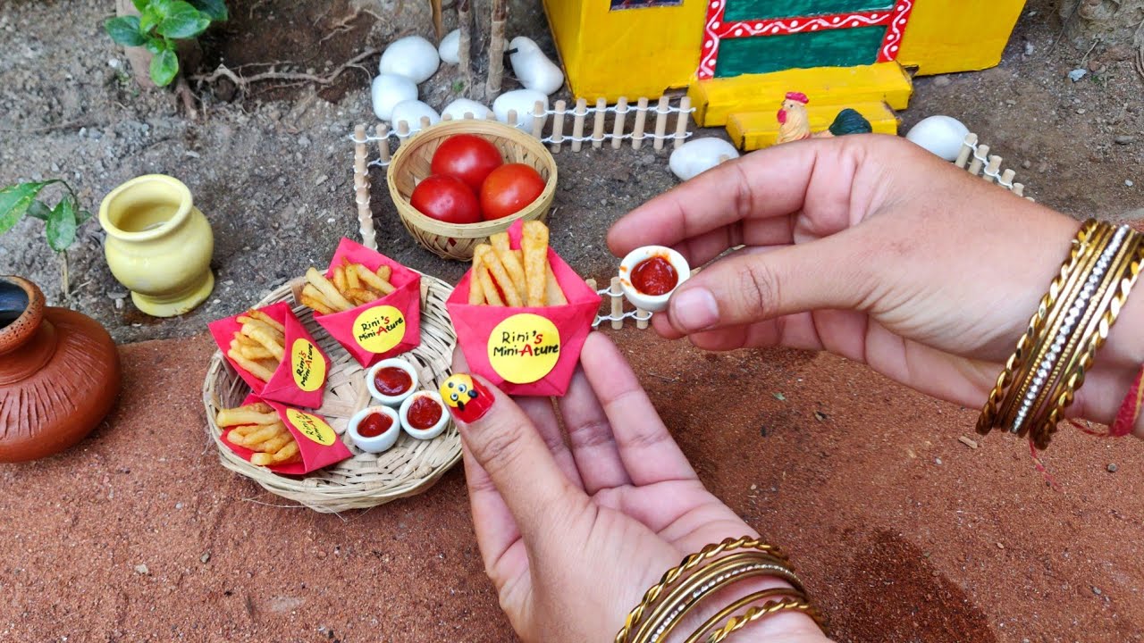 Miniature Crispy French Fries with Home Made Tomato Sauce || Tomato Ketchup || Rini's Miniature ||