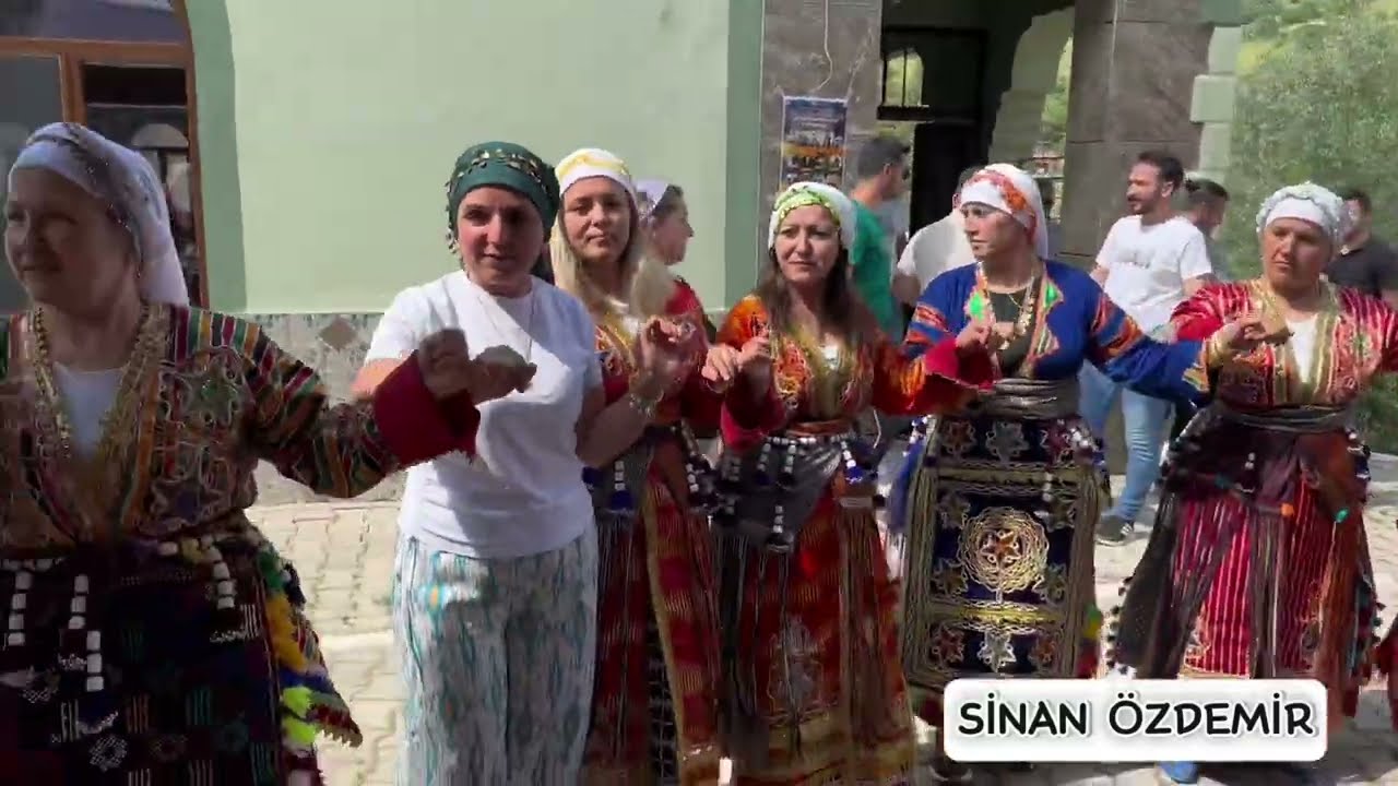 Hafik Olukbaşı Köyü Bayramın 1.Günü