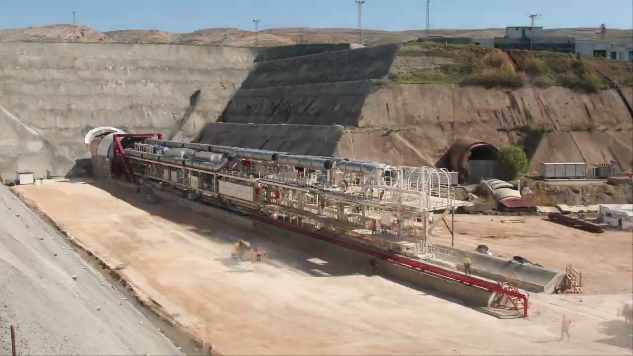 TBM (Tünel Açma Makinesi) Montajı Timelapse 4K -Tunnel Boring Machine Assembly