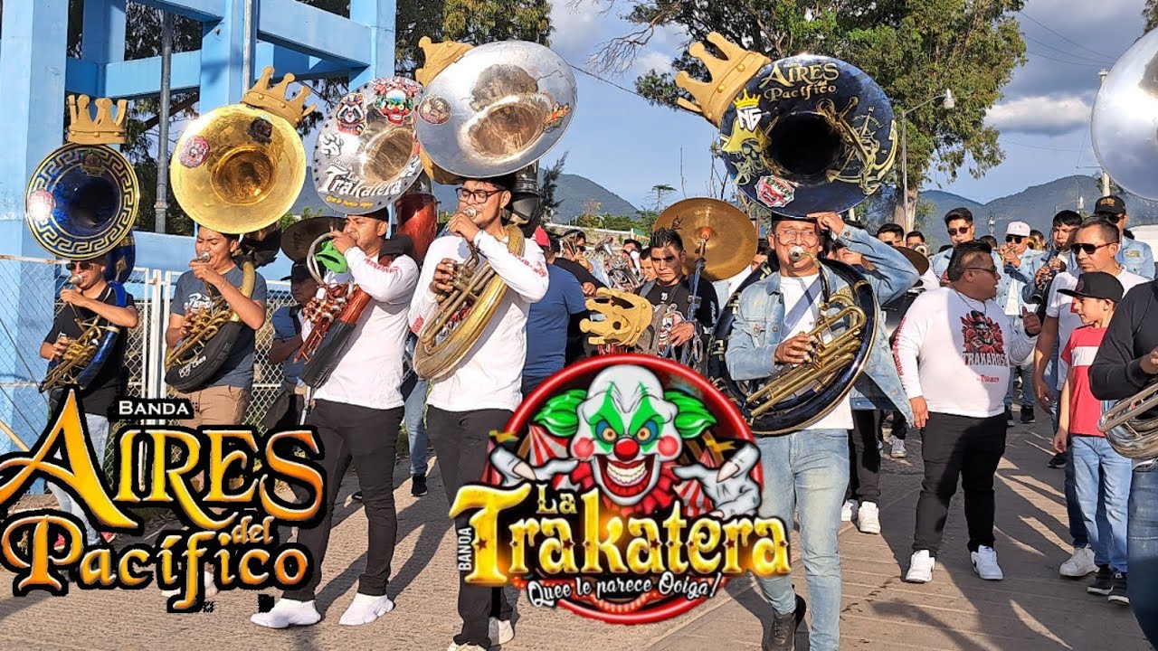 ASI EMPEZÓ BANDA LA TRAKATERA Y BANDA AIRES DEL PACÍFICO EN REYES ETLA/LAS REYNAS DE REYES MUERTEADA
