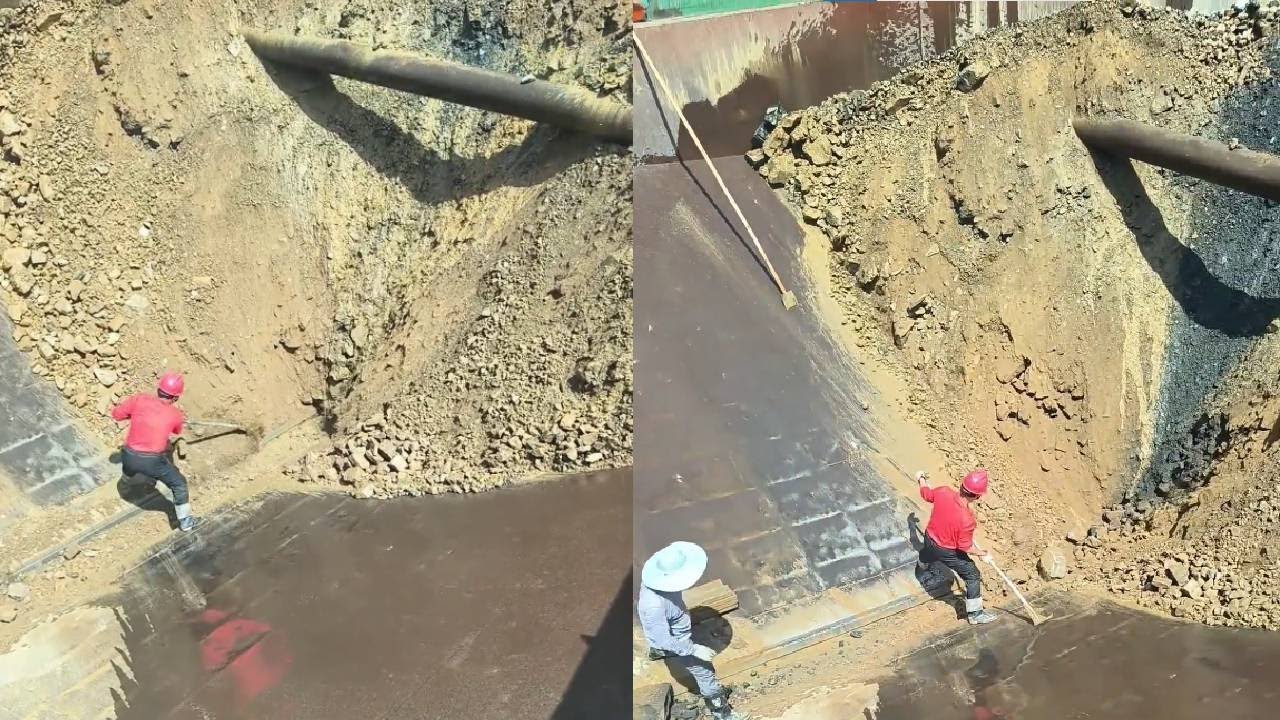 Unloading mud from a 5,000-ton cargo ship is too difficult.
