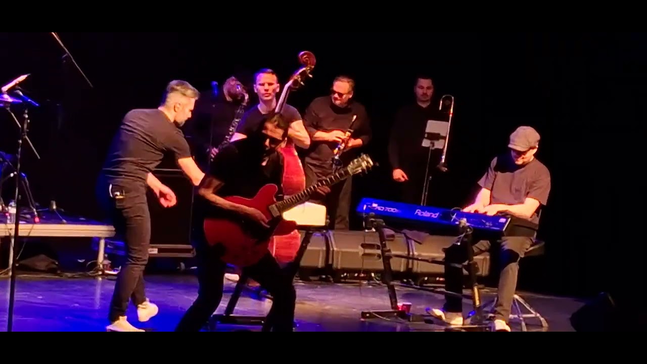 BOOGIE BOYS AT SANTAKO BLUES FEST. Sta. Coloma de Gramenet - Bcn