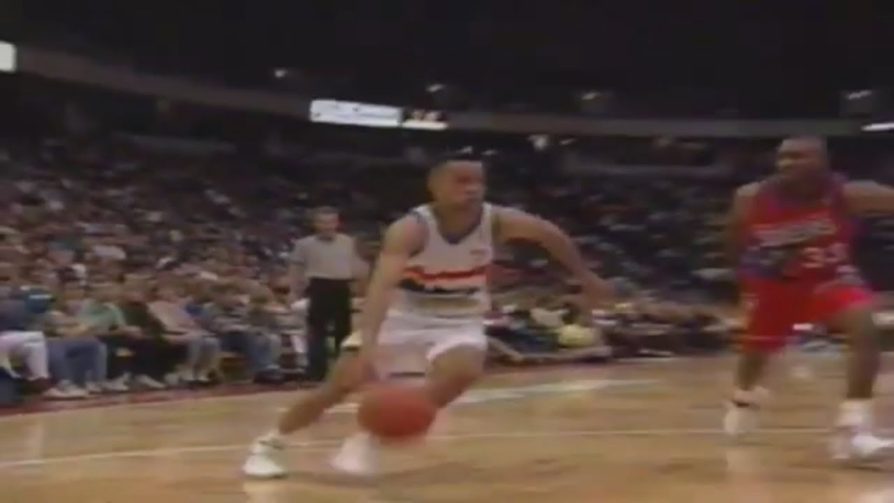 Mahmoud Abdul-Rauf 31 Points Vs. 76ers, 1992-93.