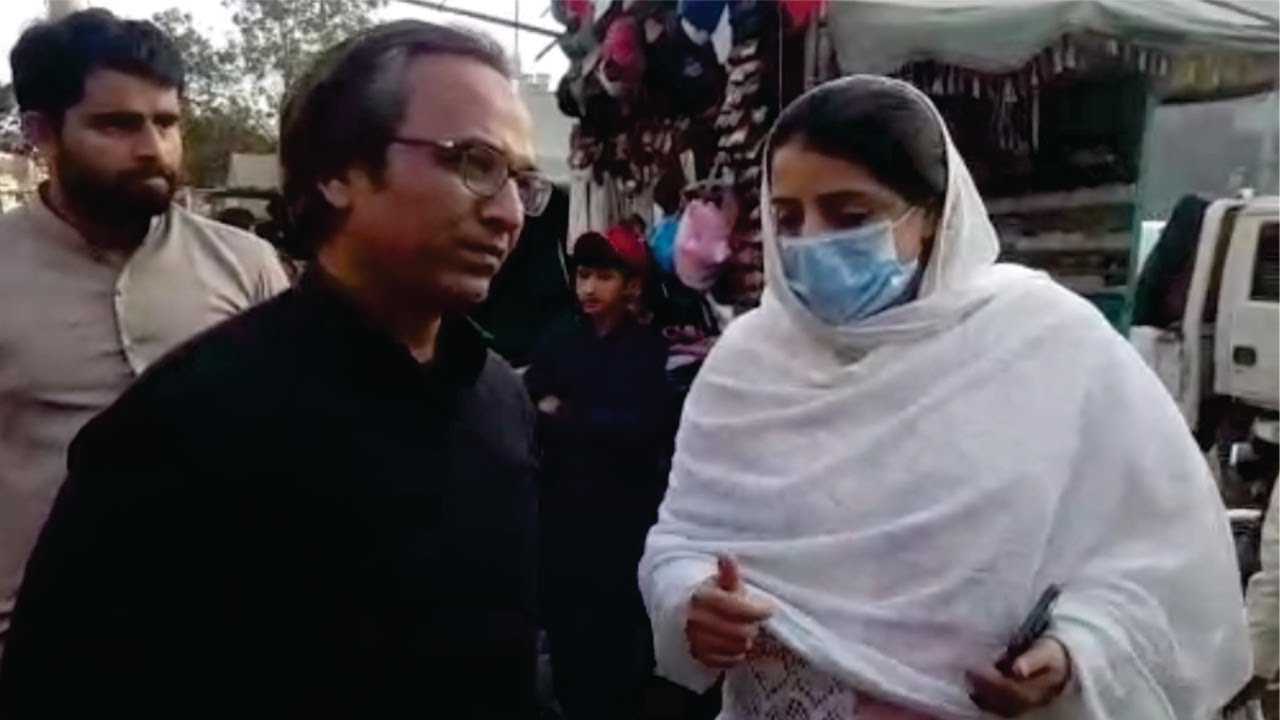 DMOR KAMOKE HEERA HAFEEZ IN ACTION AGAINST ENCROACHMENT IN FOOD STREET I EVERY SUNDAY
