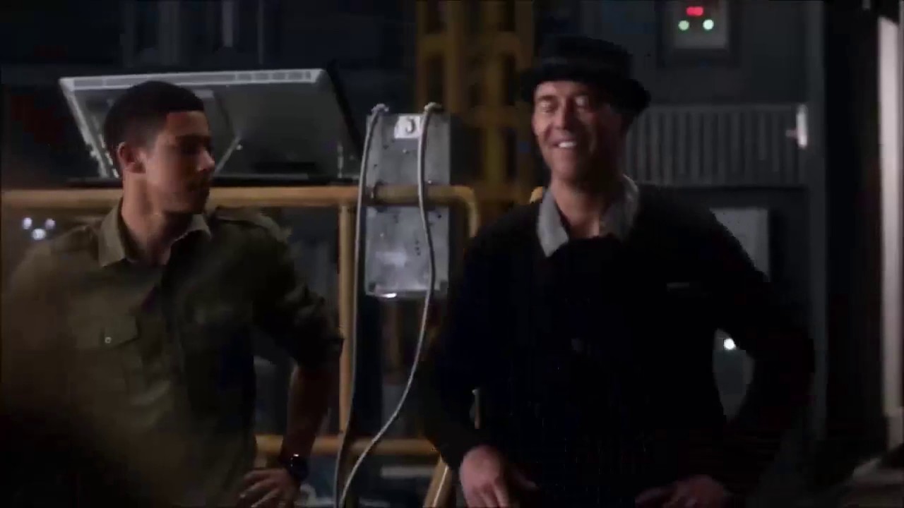 Tom Cavanagh Harry and H.R ( The Flash )