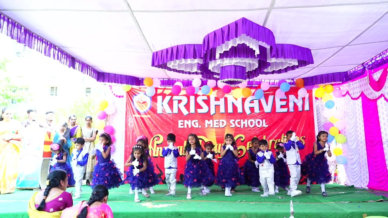 SCHOOL DAY LKG