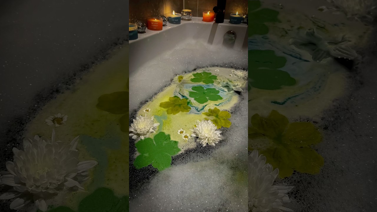 flower bath🛁 #blossom #selfcare #bath #aesthetic #skincare #flowers #selflove #flowerbath #witch