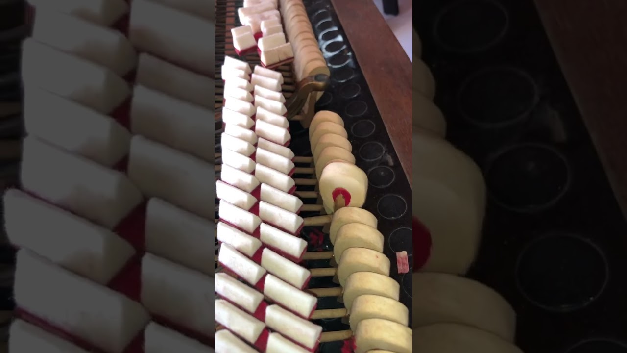 Interior de un piano vertical 🎹