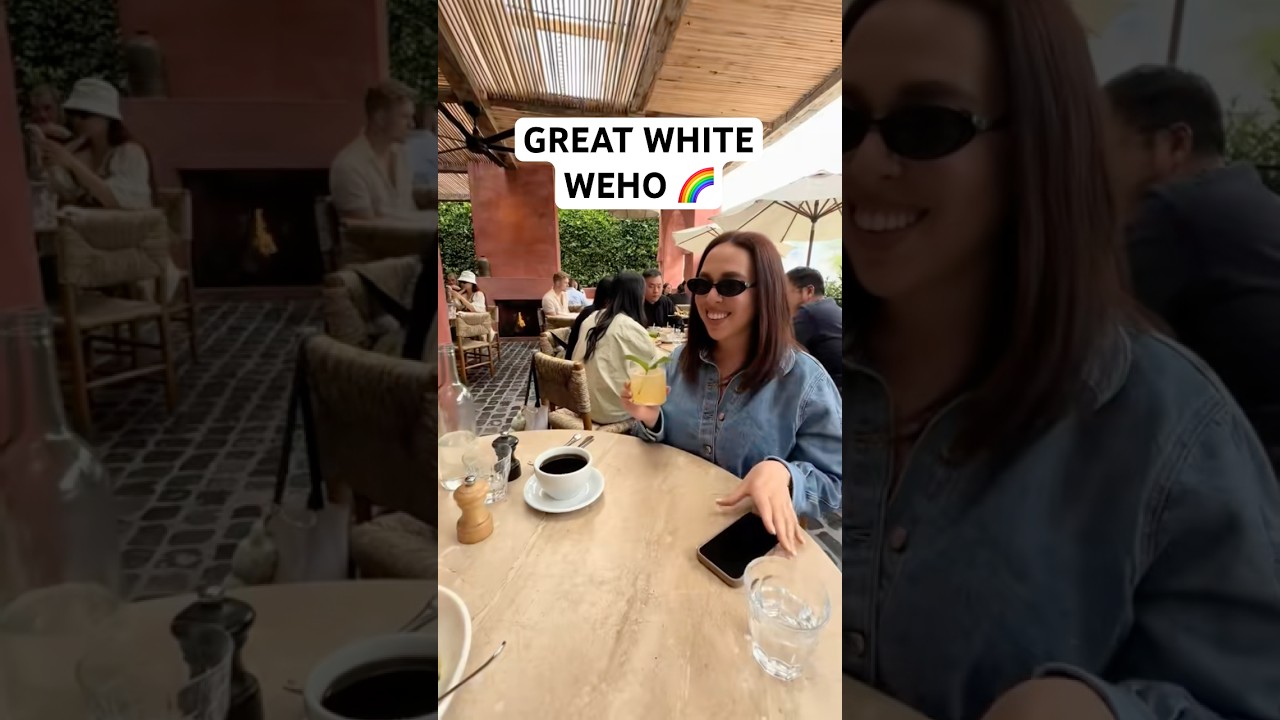Great White in West Hollywood has the cutest outdoor patio! #brunch #westhollywood #weho