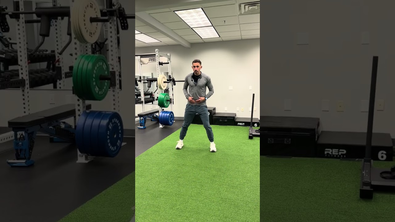 Bodyweight Forward Stagger Lateral Lunge