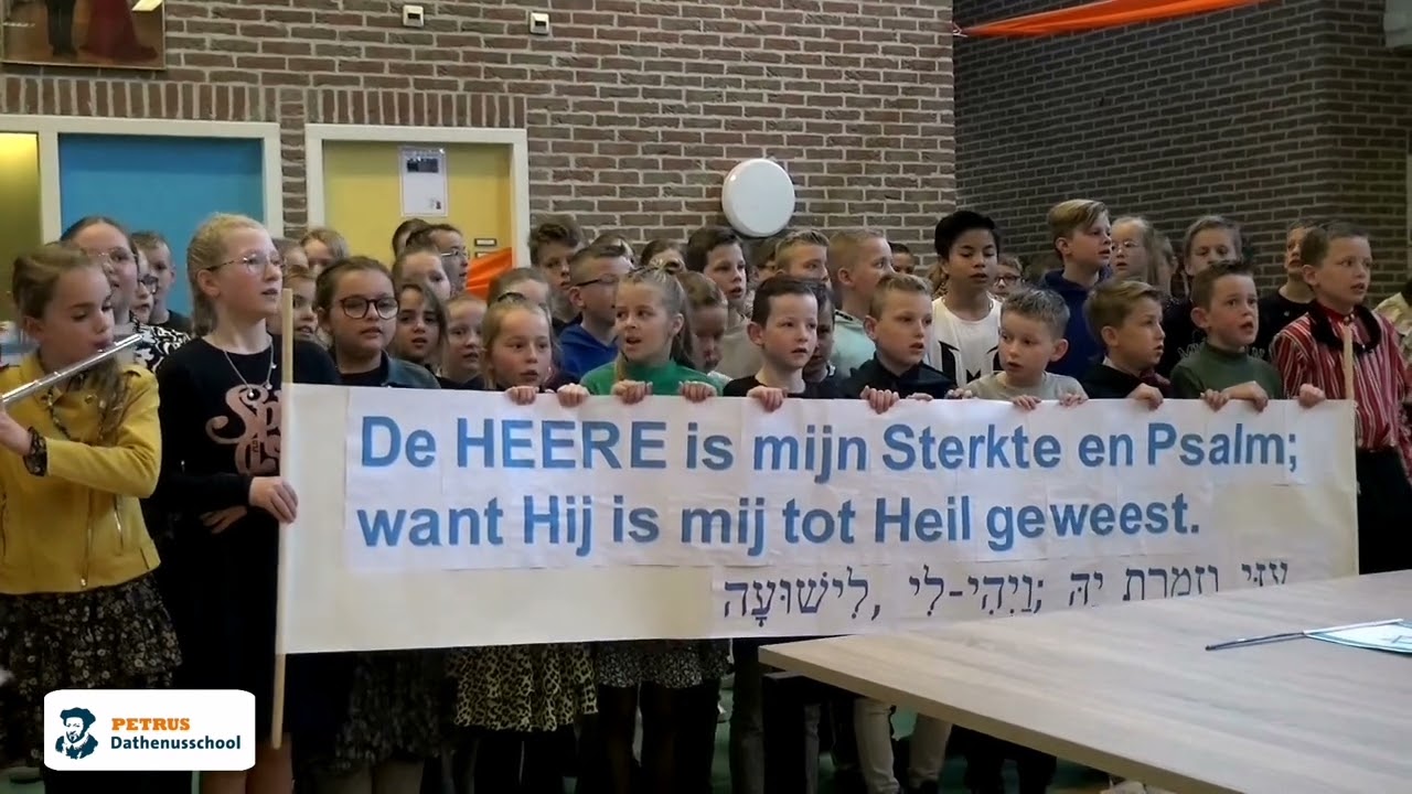 Mazzeltov Israël! Petrus Dathenusschool uit Urk zingt Hebreeuwse versie van psalm 98.