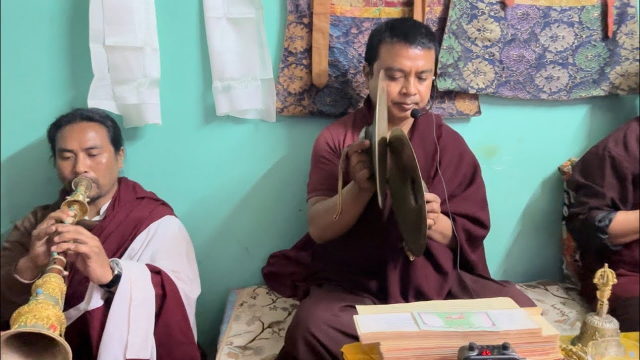 Guru dewa dhakini chasum puja