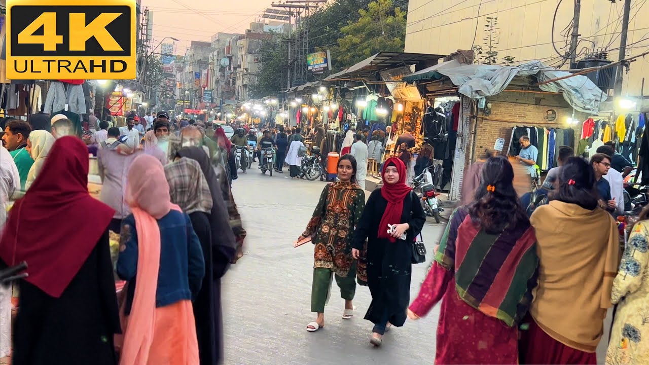 The Beautiful Streets Of Lahore, Pakistan 4K-Walking Tour Of Old Food Street || Vibrant Food Street