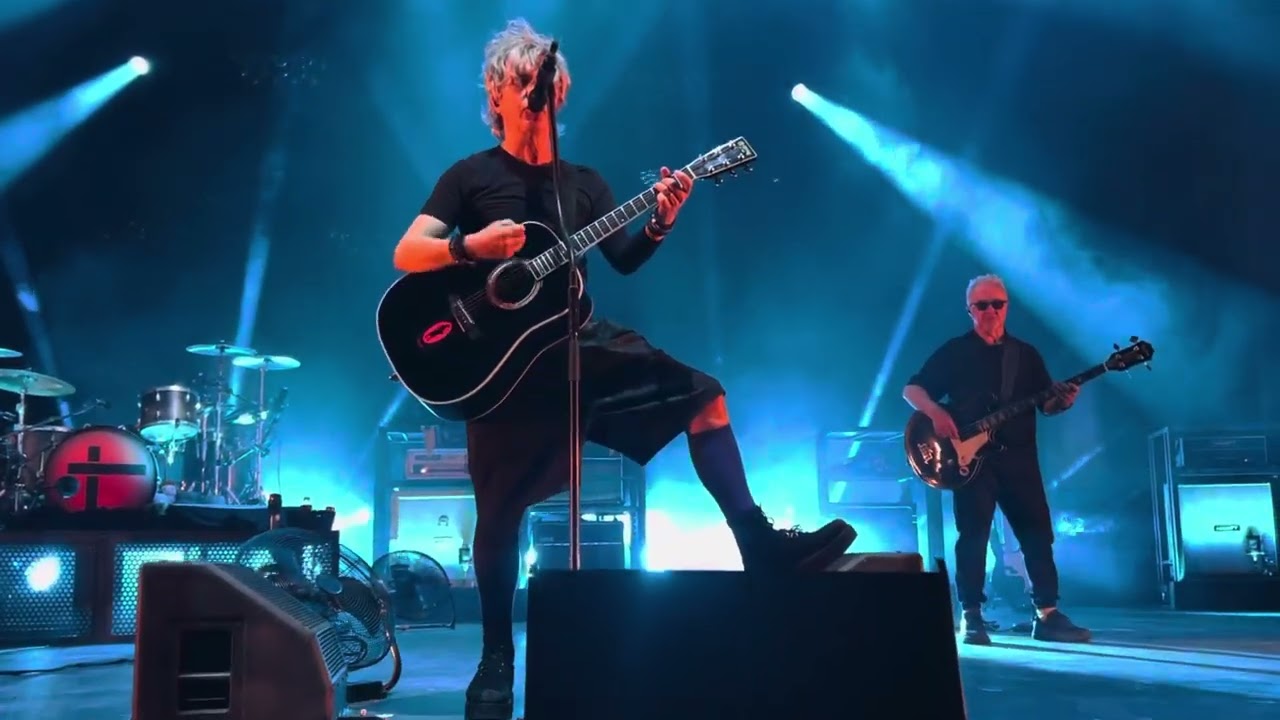 Indochine - Une maison perdue  - Théâtre de Fourvière - 29.07.23