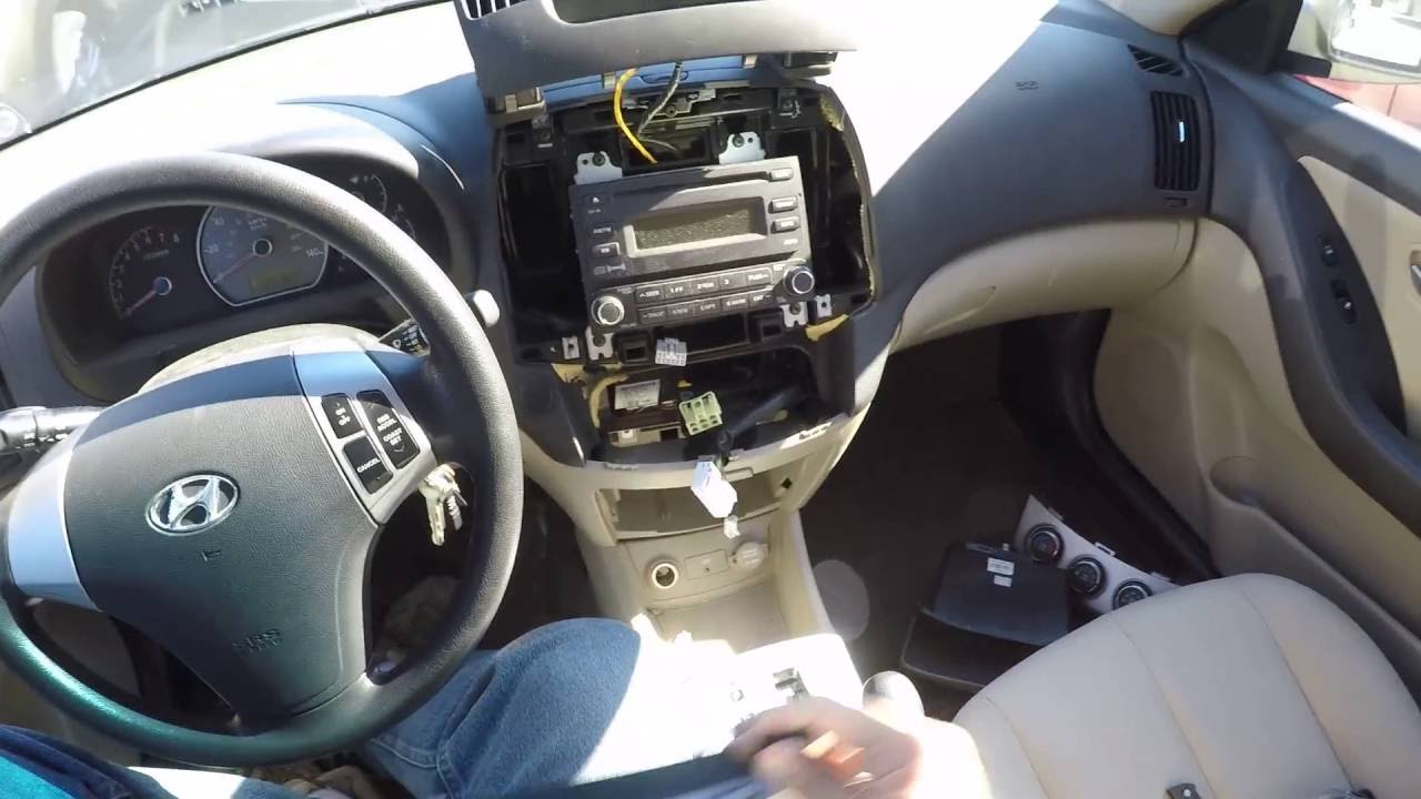 Replacing Elantra HVAC / Blower Control Module 2007 - 2010 Hyundai Elantra