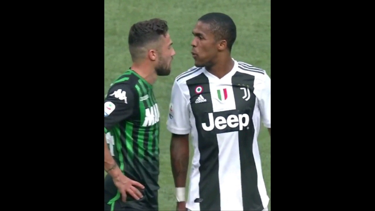Douglas Costa spits in face of sassuolo player _ full story #douglascosta #juventus #sassuolo
