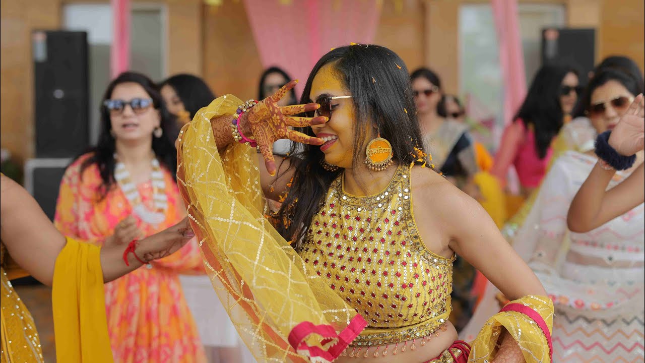 Haldi Special Dance entry video / Wedding/ Priyarnav #haldi #haldidance #haldidance