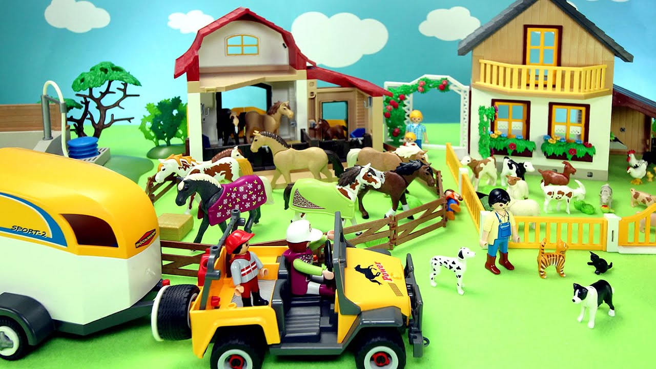 Playmobil Country Farmhouse and Barnyard Animal Figures