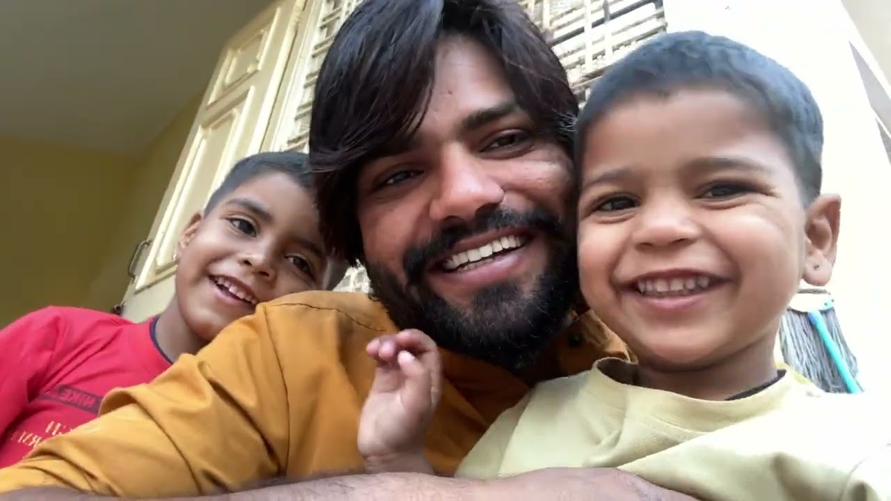 Kartik & Gunnu ko Mar padi 🤩😋