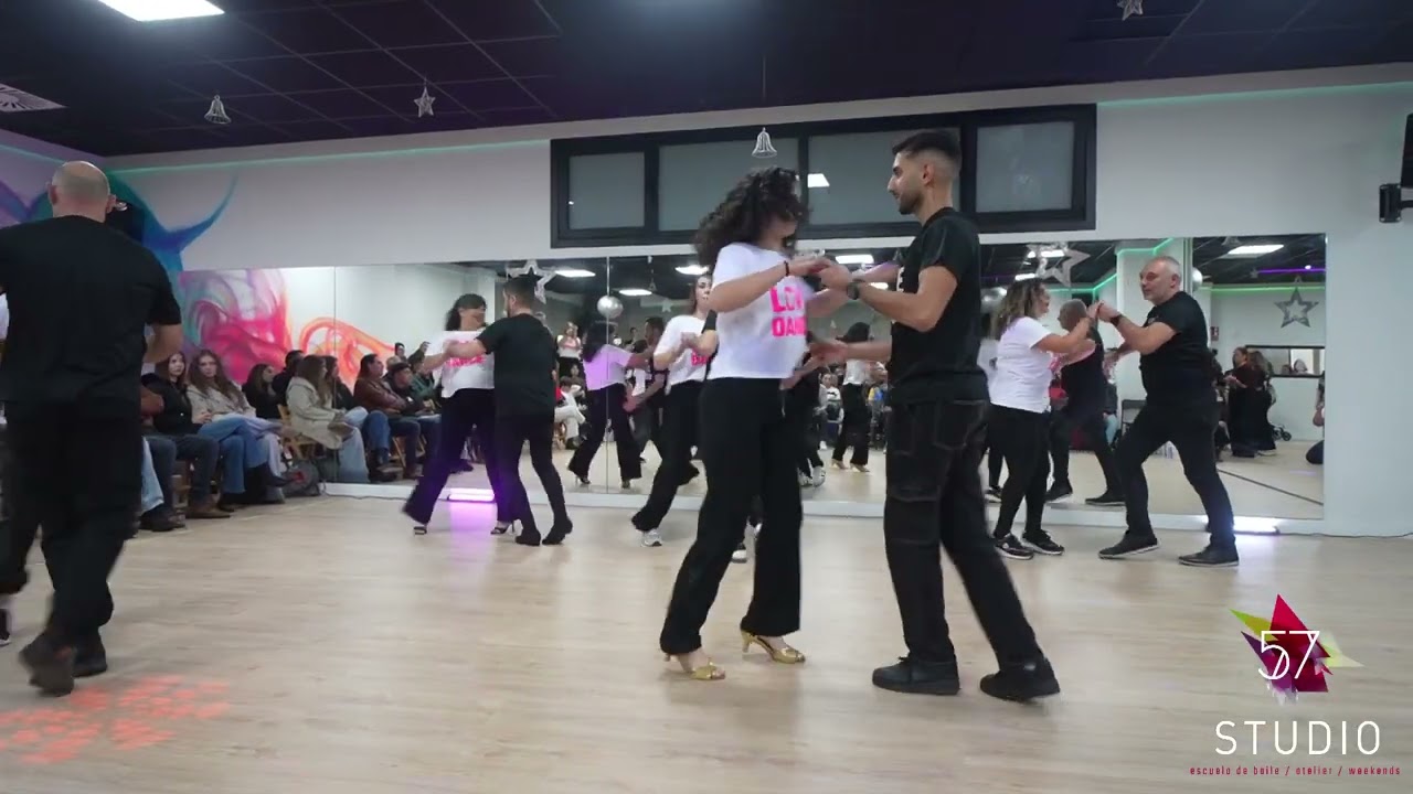 Studio57 | NAVIDANCE 2025 | SALSA LÍNEA