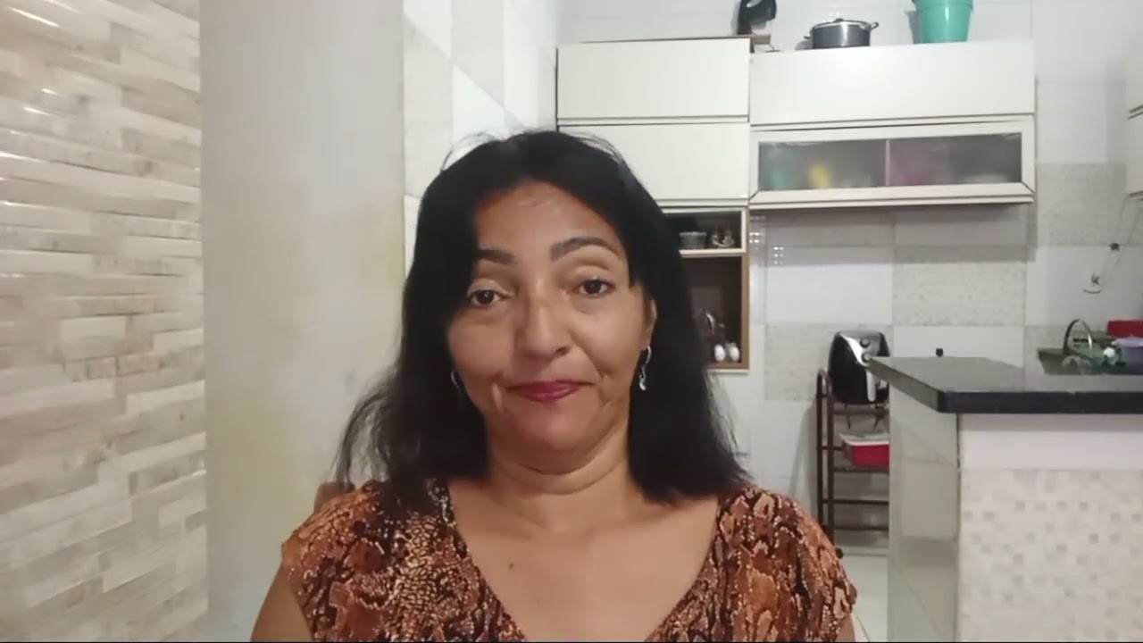 Dormir com o inimigo está tão comum hj . 