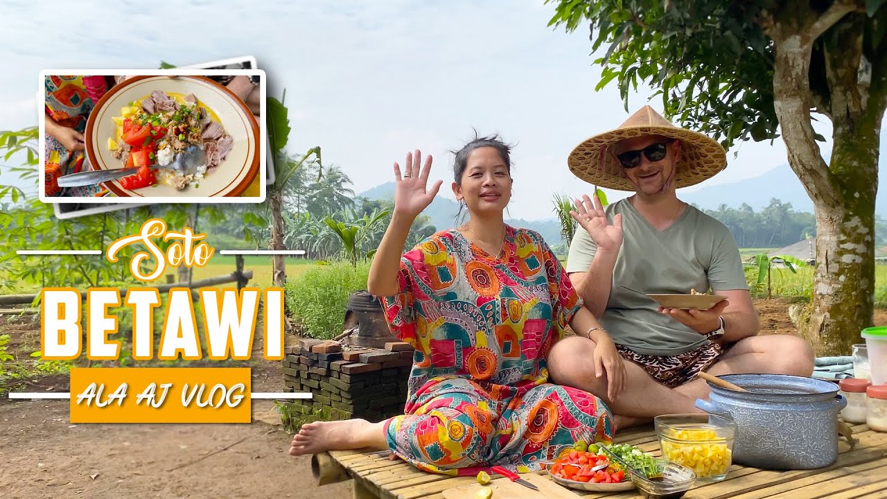 Bapak bule masak soto Betawi,enakkk bangett, request teman Aj :)