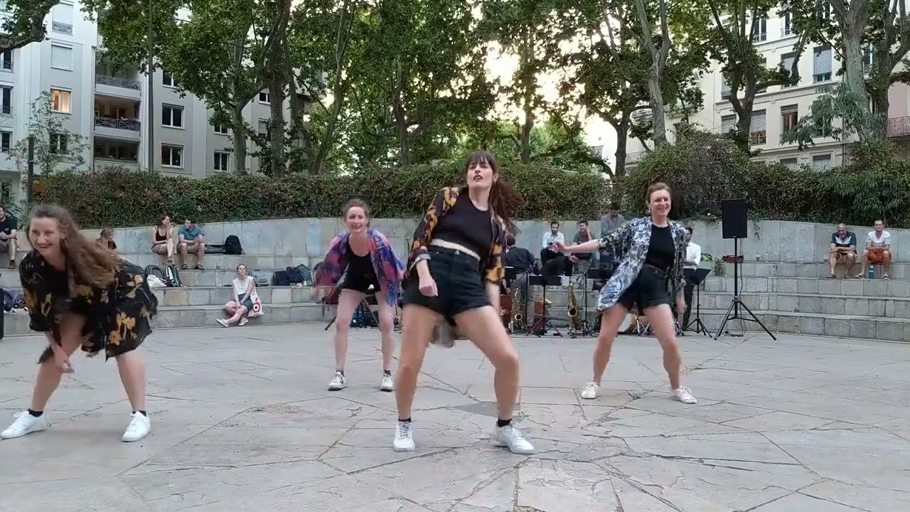 [Shall We Swing Session #8 PLACE GUICHARD]  Nola team