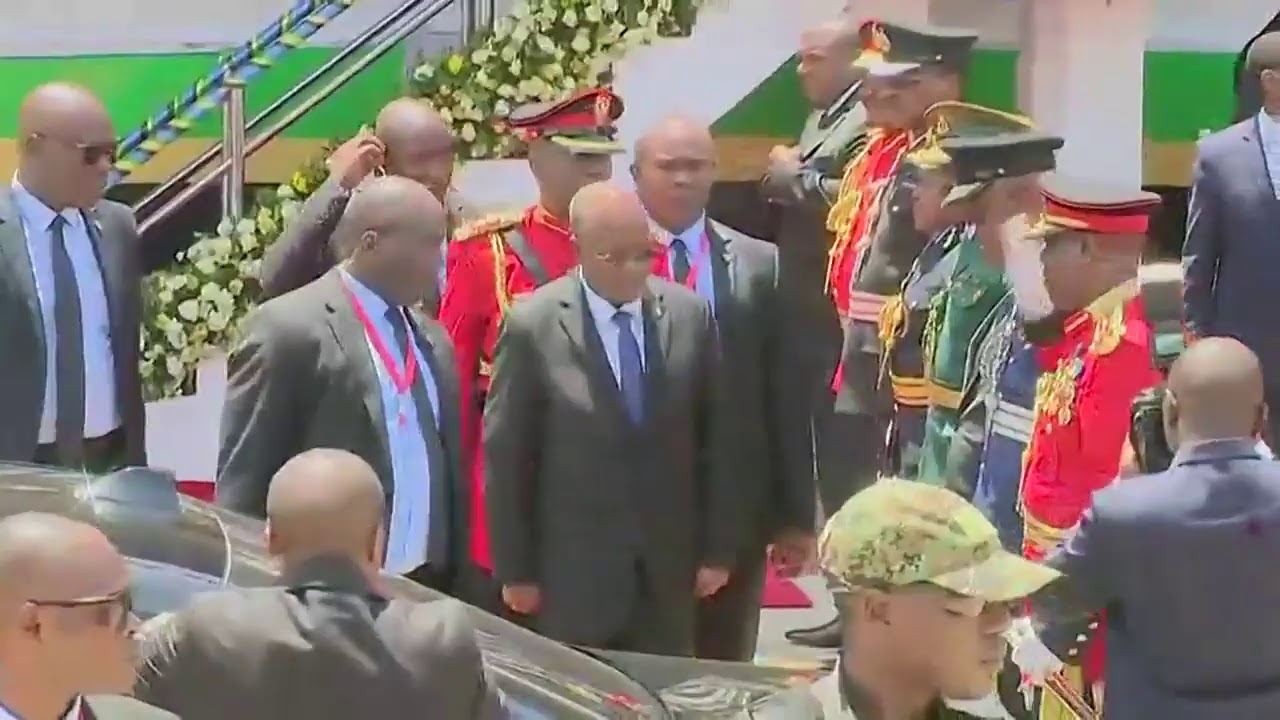 SHEREHE YA UAPISHO WA RAIS MTEULE MHE. DKT. JOHN MAGUFULI, UWANJA WA JAMUHURI DODOMA