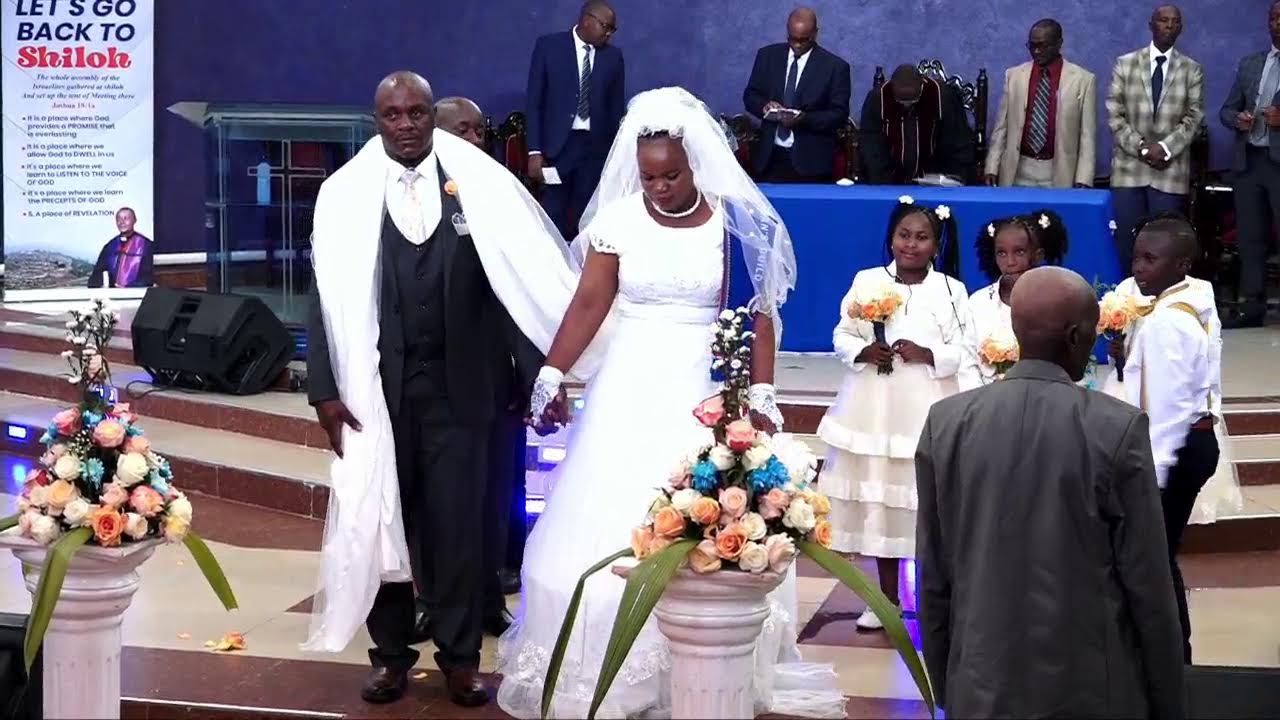 Rita Weds Newton