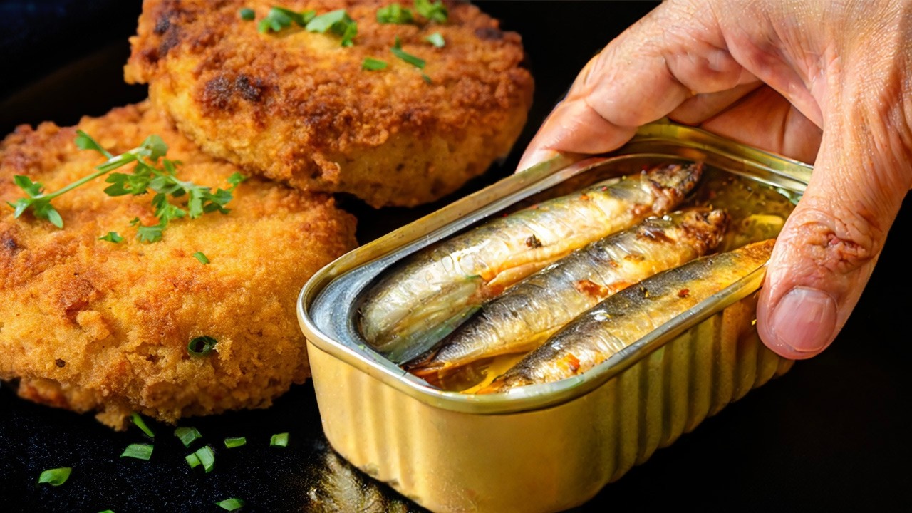 Просто скумбрия с картофельным пюре! Это блюдо сразу же произведет впечатление на всех!